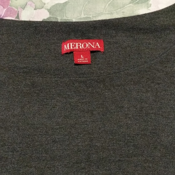 Dress - Picture 4 of 8